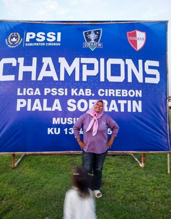 Mamah Heri Raih Penghargaan Penonton Terbaik, Energi Tribun yang Mengantarkan Garuda U-15 Juara